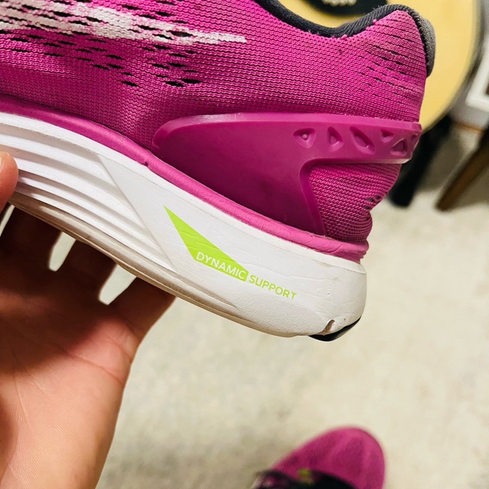 Used Women Size 7.5 Nike Luanrglide+5 Running Sneakers In Pink With White Swoops - Picture 9 of 12